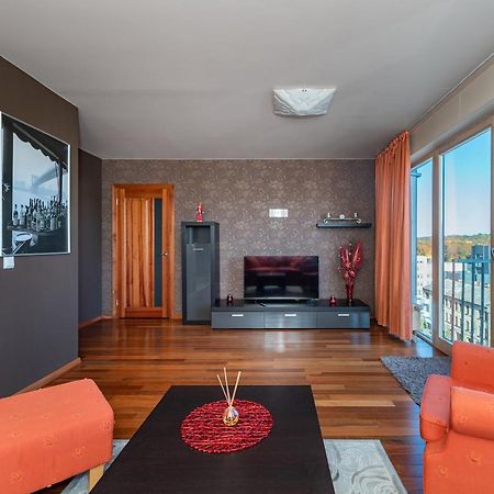 Panoramic City Centre Apartment By Polo Apartments Κάουνας Εξωτερικό φωτογραφία